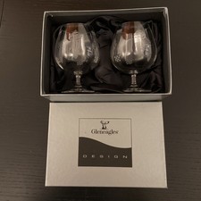 boxed pair of Rennie