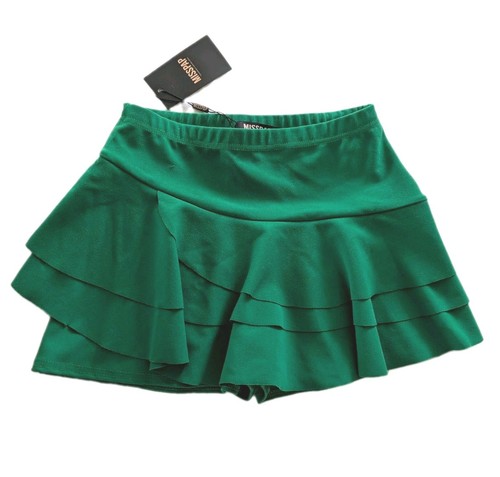 Bnwt green multi tier - bnwt, multi-tier