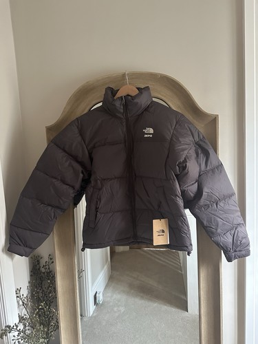 The north face skims - face, x