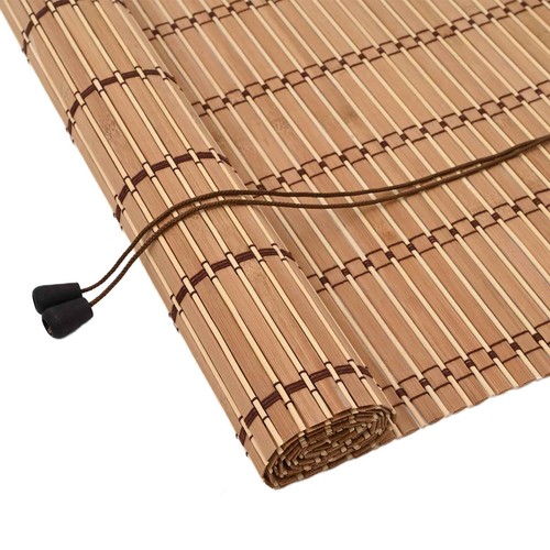Roller blind with - roller,