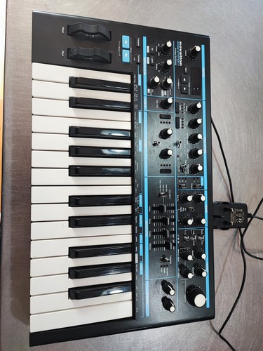 Novation bass station - bass,