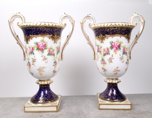 Royal doulton pair small - doulton,