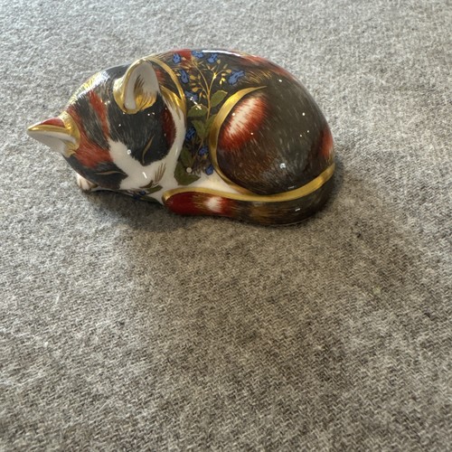 Royal crown derby collectors - royal,