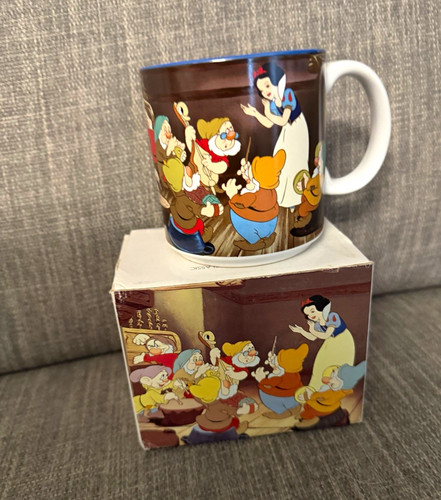 Disney snow white and - disney,