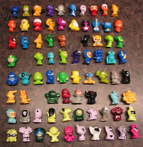 Gogos crazy bones series - bones,