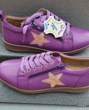 Adesso  Honor Leather Star