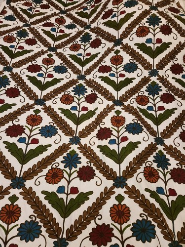 Beautifully embroidered crewel - beautifully,