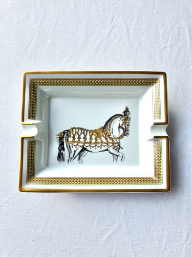 Hermes horse design ashtray - design,