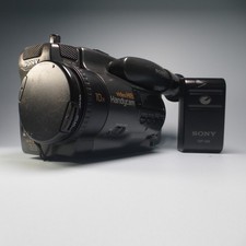 Sony Handycam CCD-TR805E