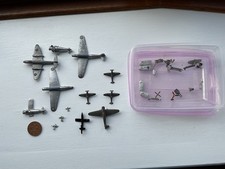 MIXED LOT DINKY TOYS AEROPLANE