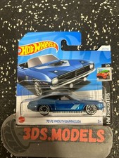 PLYMOUTH 70 BARRACUDA BLUE Hot Wheels 1:64 **COMBINE POSTAGE**