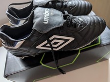 Umbro Speciali Eternal Pro HG Football Boots Size 7 UK only tried on, didn't fit