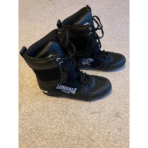 Lonsdale junior contender - lonsdale,