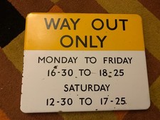 LONDON  UNDERGROUND TRANSPORT