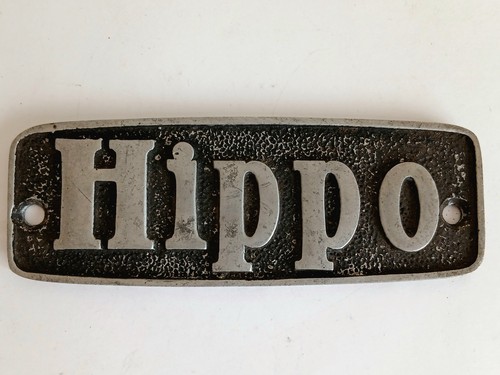 Leyland hippo badge - hippo, badge.