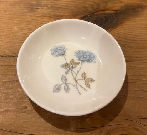 Wedgewood ice rose - rose, trinket