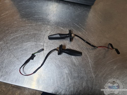 Pair turn signals - signals, kawasaki