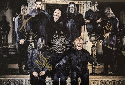 Slipknot signed 12x18 - slipknot, 3