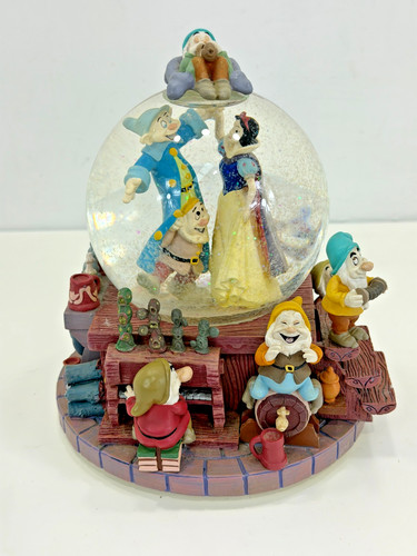Disney snow white and - disney,