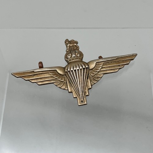 Wwii king crown parachute - king's,