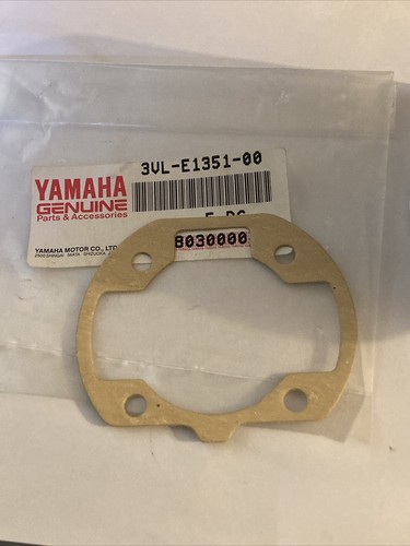 Genuine yamaha cylinder base - genuine,