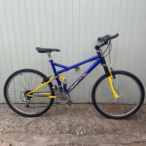 Vintage 90s muddy - 90s, rock