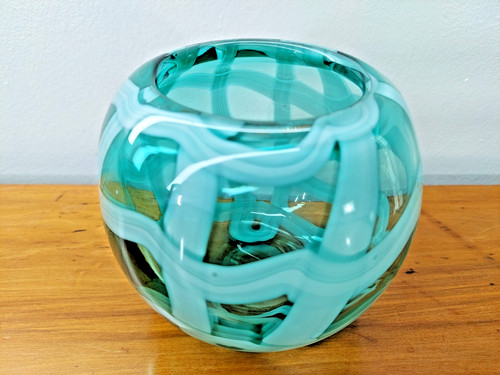Art glass fish bowl vase - -,