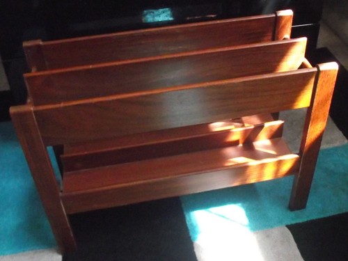 Teak magazine rack mid - teak,