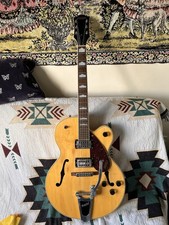 Gretsch G2420 Streamliner