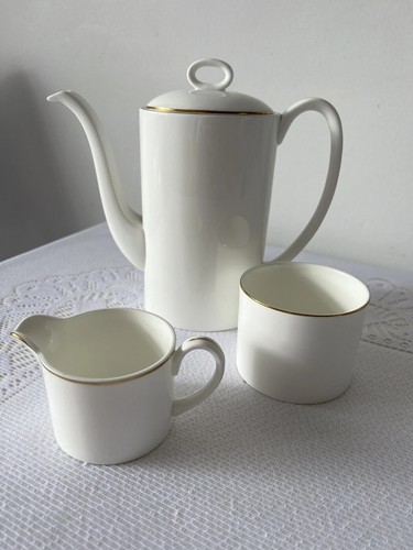 Wedgewood formal gold coffee - formal,