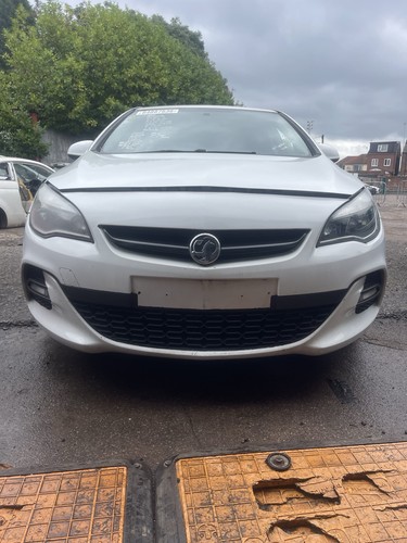 Vauxhall astra bumper front - vauxhall, j