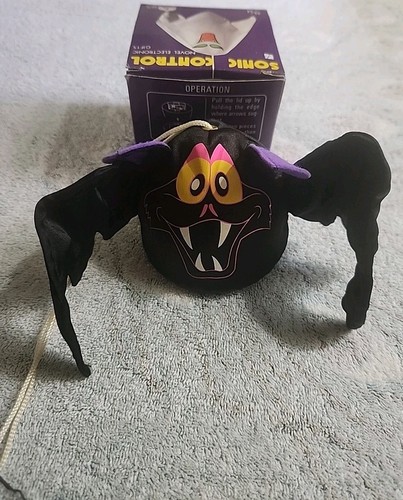 Vtg treadmaster halloween - vtg,