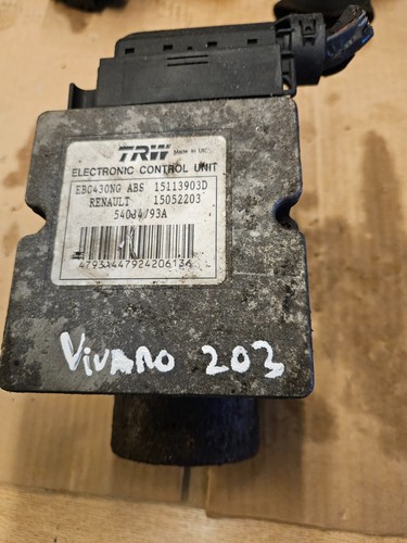 Vauxhall vivaro renault - /,