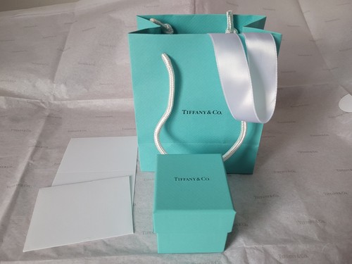 100 authentic tiffany - 100%authentic,