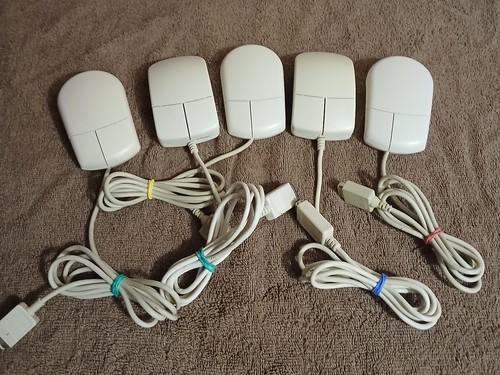 Commodore amiga mouse mice - /,