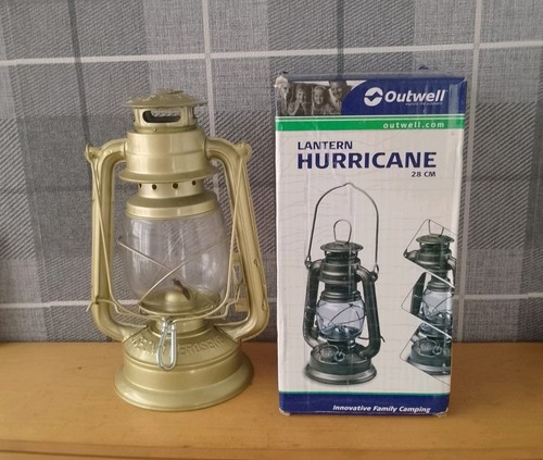 225 hurricane paraffin lantern - 225,