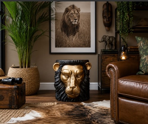 Lion side table - side, black