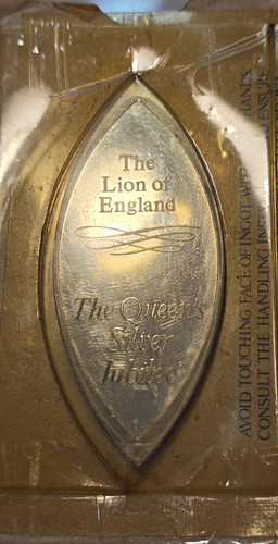 1977 danbury mint - 1977, queen