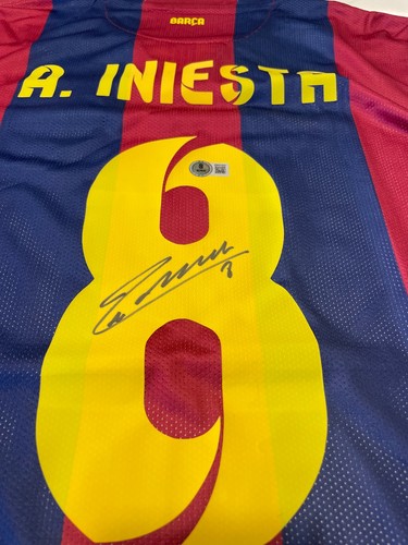 Andrés iniesta signed - signed, fc