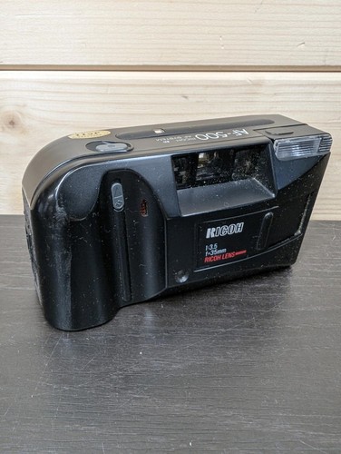 Ricoh 500 35mm film - af-500, point