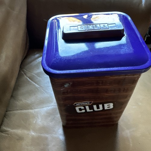 Bin jacob club buscuit - jacob’s, tin