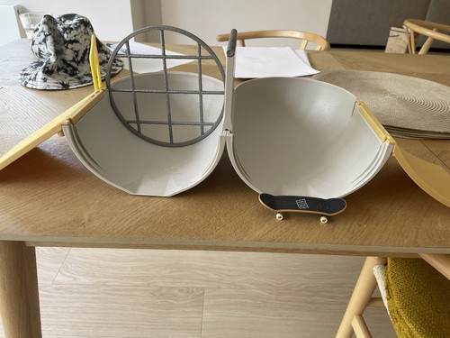 Tech deck ramp - with, santa
