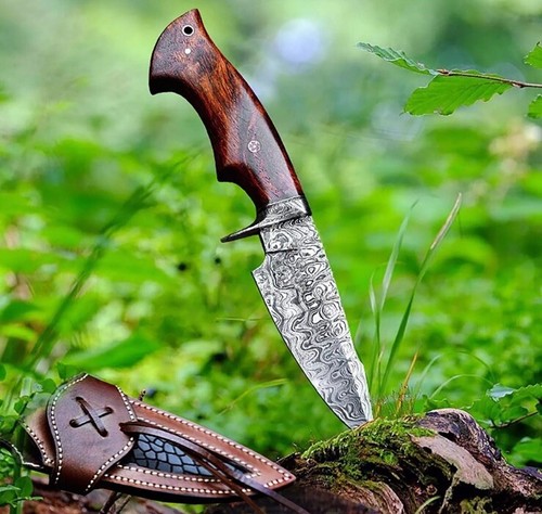 Damascus steel hunting - 10”,
