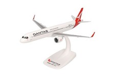 Herpa Wings 614610 1:200 Airbus A321XLR Qantas VH-OGA “Great Ocean Road Snap-Fit