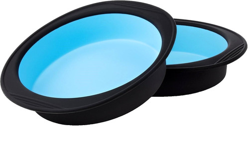 Silicone cake moulds - of, 2