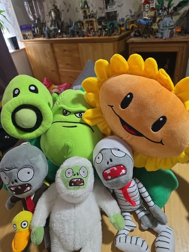 Plants zombies plushie - plants,
