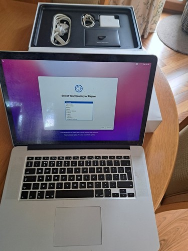 Apple macbook pro retina - retina, mid