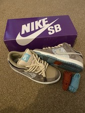 Nike SB Dunk Low - Big Money