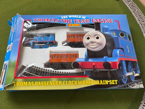 Hornby r260 thomas passenger - r260,