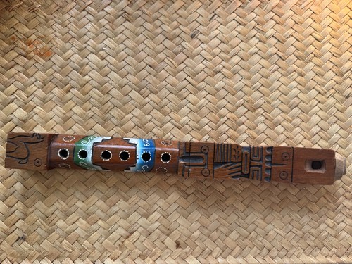 Vintage carved peruvian tarka - carved,